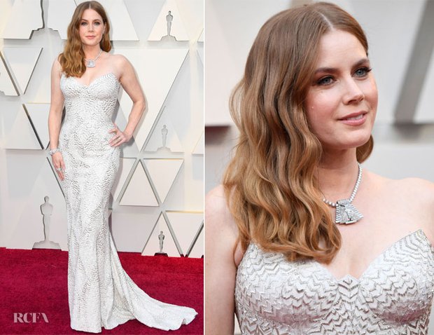 amy-adams-in-atelier-versace-2019-oscars.jpg