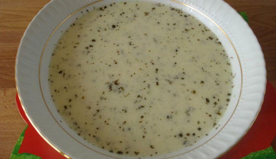 enfes_yogurt_corbasi_nasil_yapilir_1556006189_0284.jpg