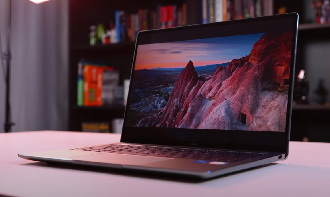 huawei-matebook-14s-ekran.jpg