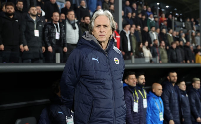 aa-20230123-30071206-30071197-hangikredi-umraniyespor-fenerbahce-1675009457.jpg