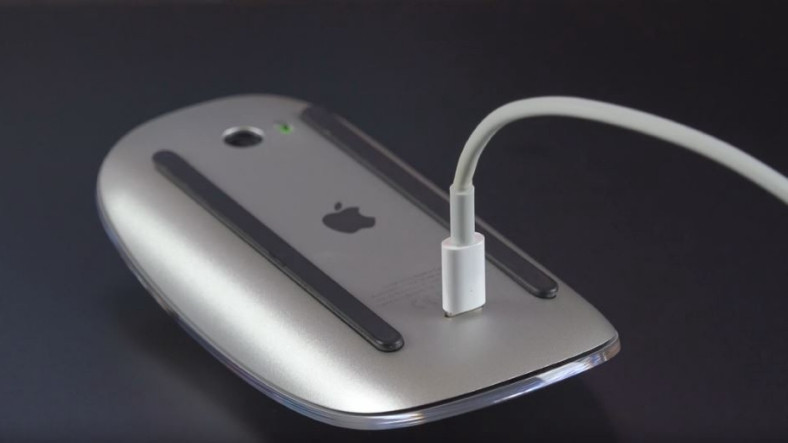 apple-magic-mouse-2-tasarim-hatasini-yine-duzeltmedi-1618986972.jpeg