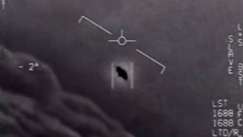 abd-donanma-pilotu-ufo-aciklamasi-1621084731.jpg