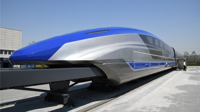 cin-600-km-s-hiza-sahip-manyetik-treninin-prototipini-sergiledi-1558611230.jpeg