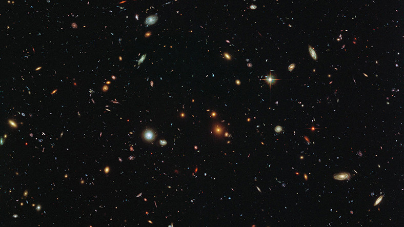 galaksinin-sirlarini-ortaya-cikarmak-icin-milyonlarca-sanal-evren-uretildi-1565603343.jpg