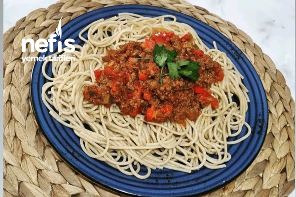 kiymali-soslu-spagetti.jpg