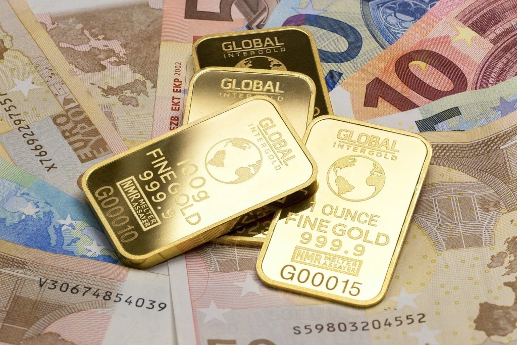 gold-is-money-2430052_1920-1011623430-1589802268.jpg