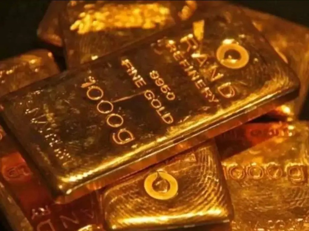 gold-prices-can-bounce-back-in-2021-as-long-term-fundamentals-in-favour.jpg