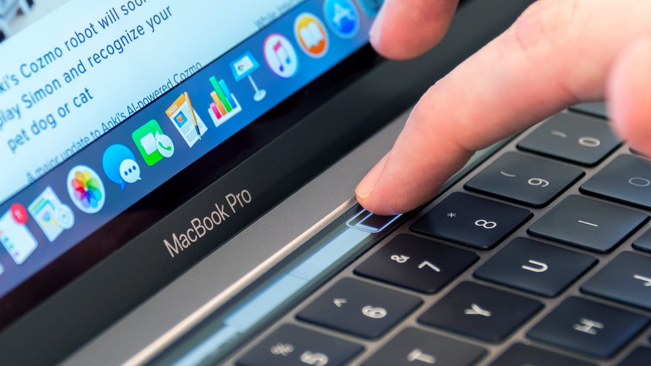 16-inç-MacBook-Pro-FCC-tarafından-onaylandı-ShiftDelete.Net-1.jpg