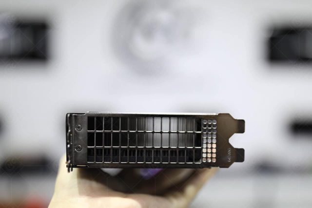 AMD-RDNA-2-Madencilik-Ekran-Karti-Grafik-Karti-Kripto2-640x427.jpg