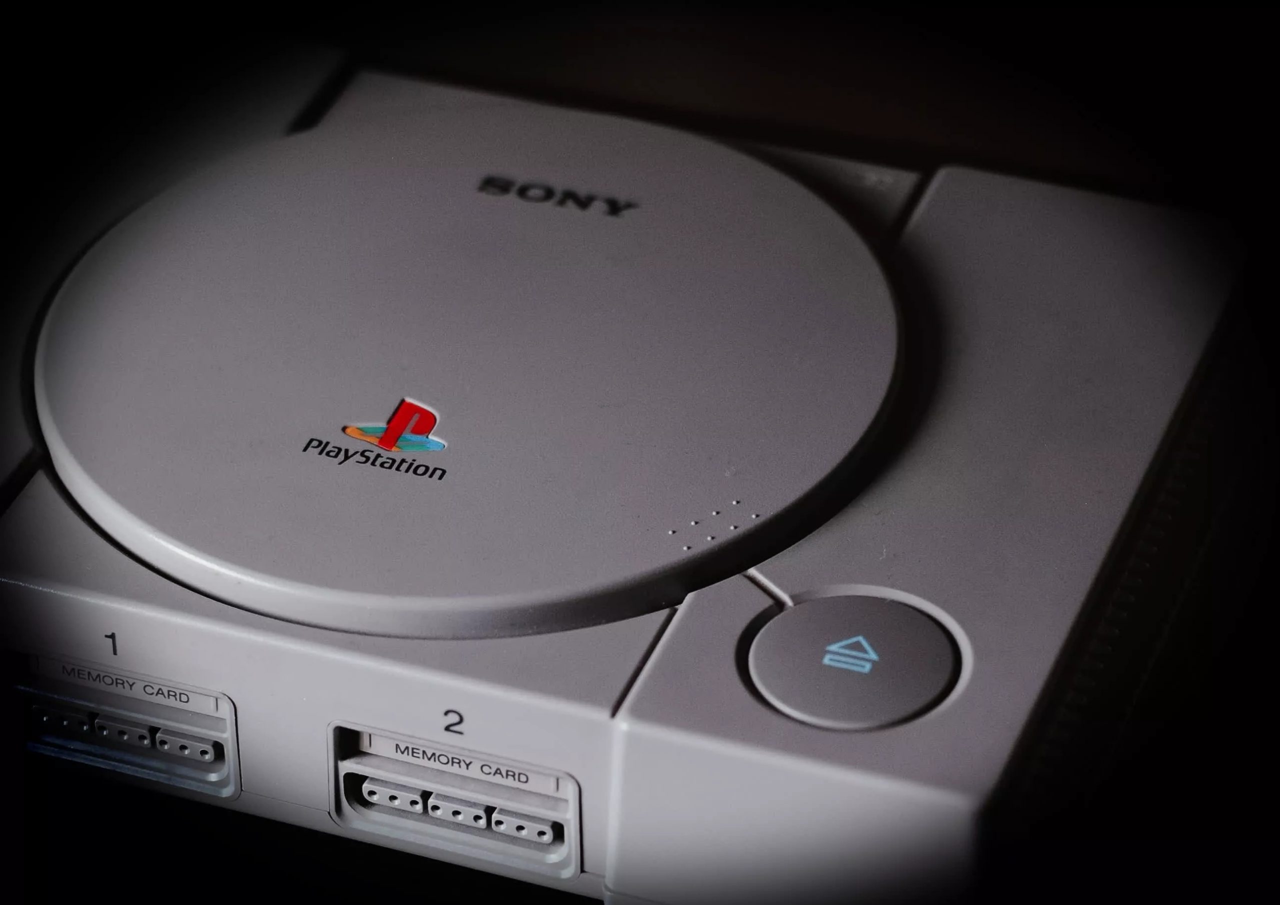 PlayStation-1-Xbox-Emulator-scaled.jpg